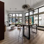 Le Noyer - Maison Design Dans L'hyper Centre 비시