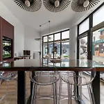 Le Noyer - Maison Design Dans L'hyper Centre * 비시