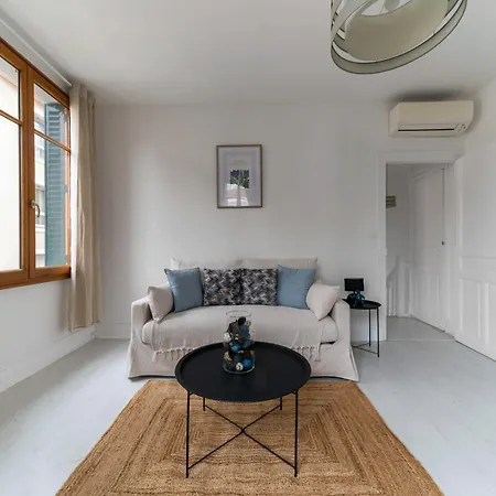 Le Noyer - Maison Design Dans L'hyper Centre 펜션 *