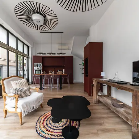 Le Noyer - Maison Design Dans L'hyper Centre 펜션 *